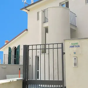 Hostel Ameglia Ostello